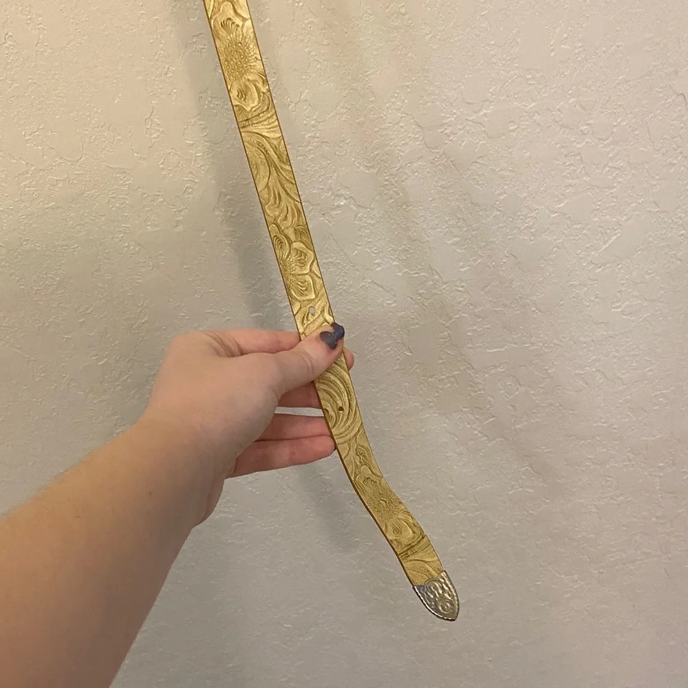 Stylish Gold Kids Belt